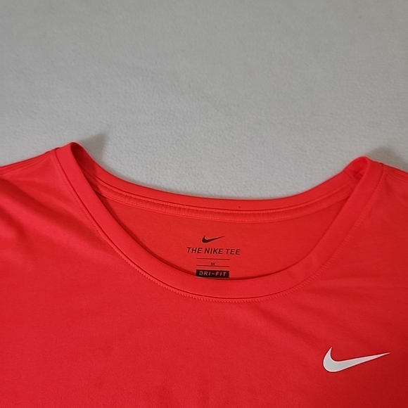 The Nike Tee Dri-Fit Men's Orange Short Sleeve Pullover T-Shirt, 2X - Picture 4 of 7